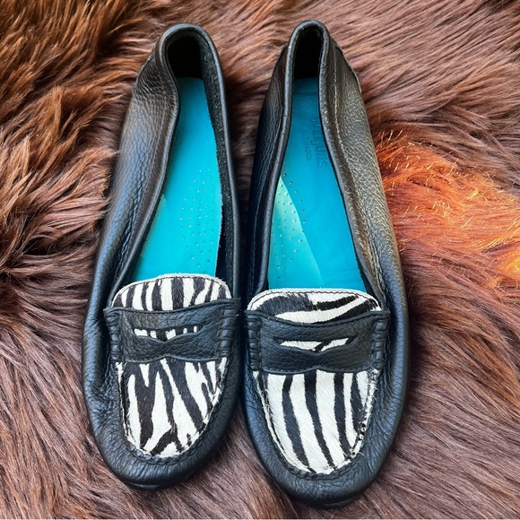 G.H. Bass & Co. - Weejuns Heritage “Larson” Penny Loafers - Picture 2 of 9